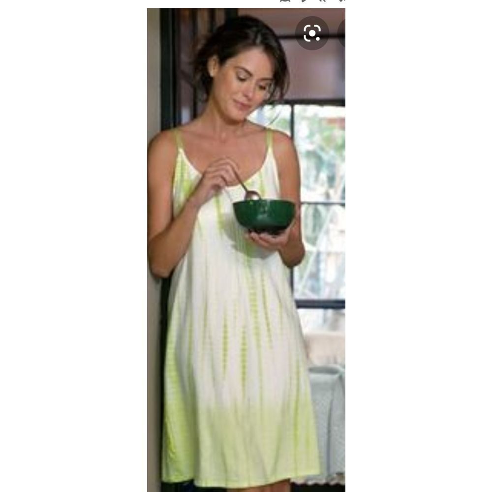 Soft Sorroundings sunrise Nightgown Lime tie dye